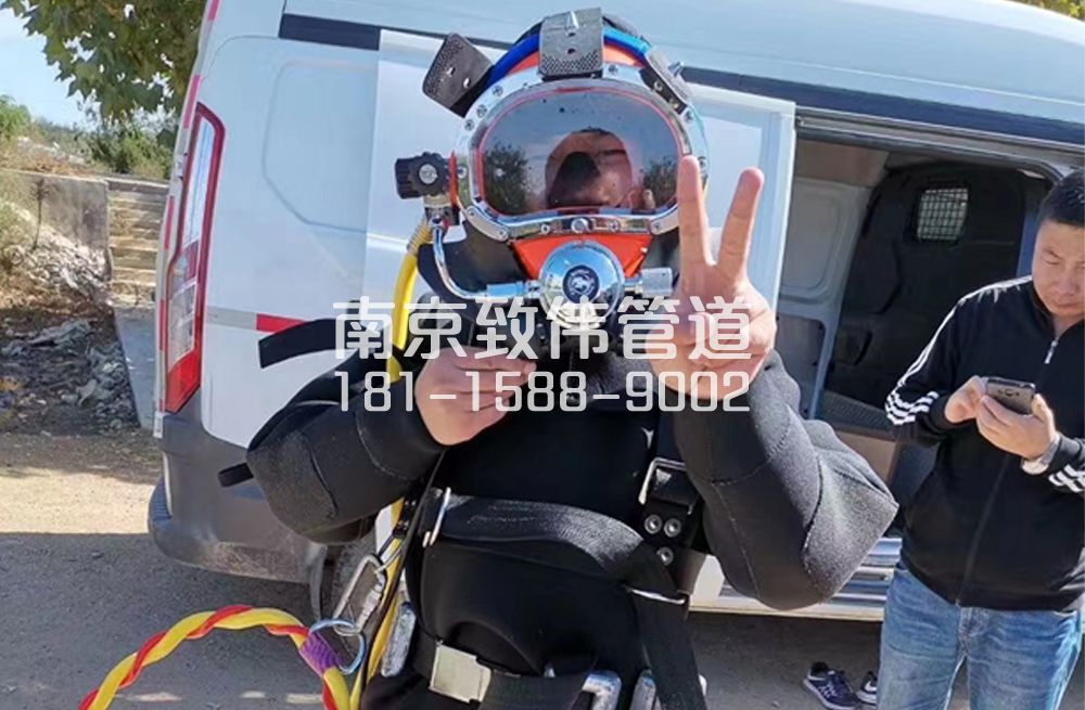 356石埠桥村沉淀池清底